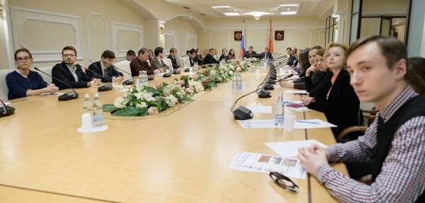 Традиции организации местного самоуправления и административного устройства Подмосковья обсудили в Мособлдуме