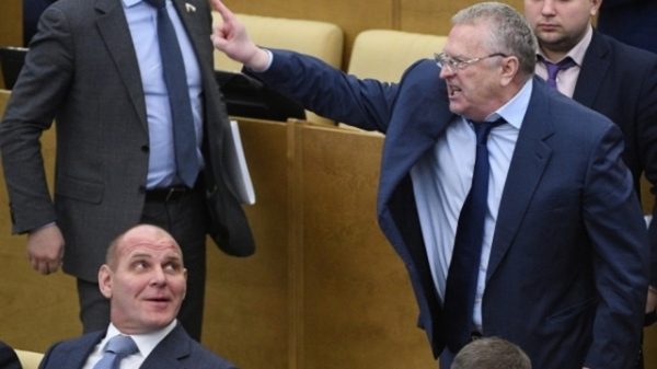 Жириновский депутатам Госдумы от МО - Я буду вас расстреливать и вешать!