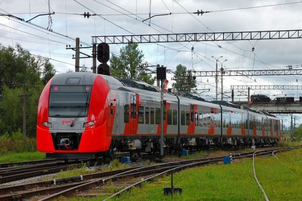 До аэропорта Шереметьево можно будет добраться на поезде Ласточка с пересадкой в Химках">  