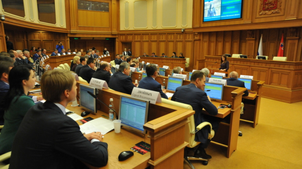 Депутаты Мособлдумы обсудят строительство дорог и коммуникаций к участкам для многодетных