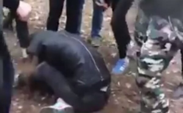 В Москве футбольные фанатки избили школьницу