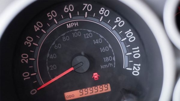 20 автомобилей которые проехали больше 1 500 000 километров