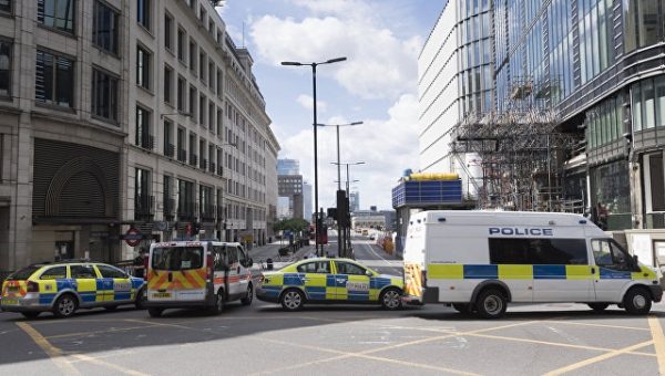 СМИ: лондонским террористам не хватило денег на более тяжелый грузовик