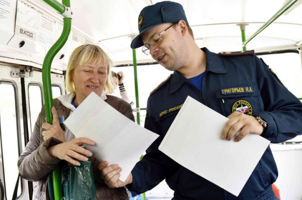 Пассажиры «пожарного» троллейбуса в Химках стали участниками областной акции