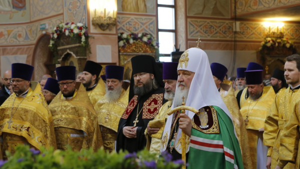 Патриарх Кирилл подарил икону святых Бориса и Глеба Троицкому храму Реутова