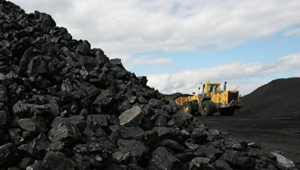 На Украине завели дело после вывоза и продажи за границу угля из Донбасса