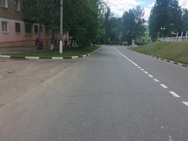 Власти оперативно заделали ямы на трех улицах после рейда ОНФ в Дзержинском