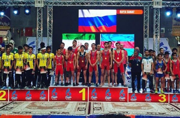 Борец из Подмосковья помог сборной России завоевать золото на командном турнире