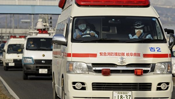 В Японии после схода оползня обнаружили человека без признаков жизни