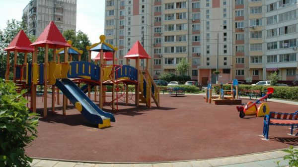 Три игровых комплекса установят в Коломенском районе по программе губернатора