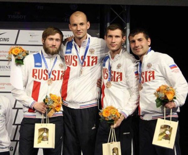 Чемпионат мира по фехтованию: подмосковные спортсмены помогли сборной России занять второе место