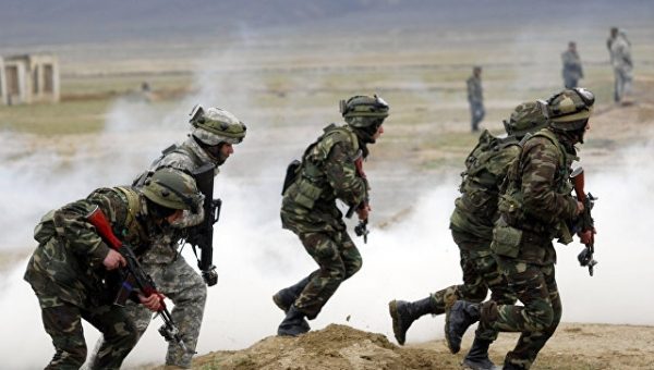 Азербайджан привел войска в боевую готовность из-за ситуации в Карабахе
