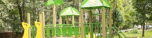 В Химках ведется строительство одной из крупнейших детских площадок 
 