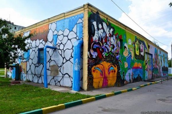 Конкурс по оформлению подъездов граффити пройдет в Химках