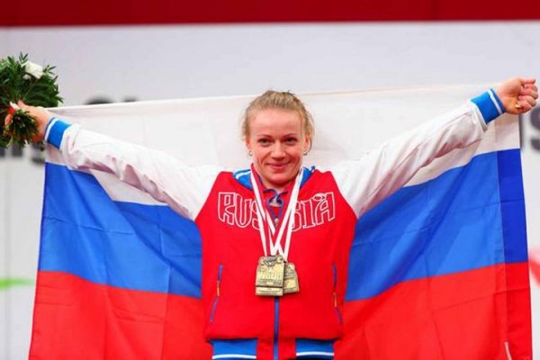 Тима Туриева стала чемпионкой России по тяжелой атлетике