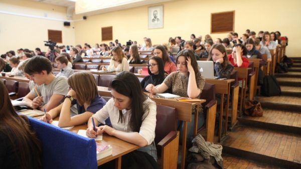 Эксперты прочитают лекции областным студентам на фестивале в Сколкове