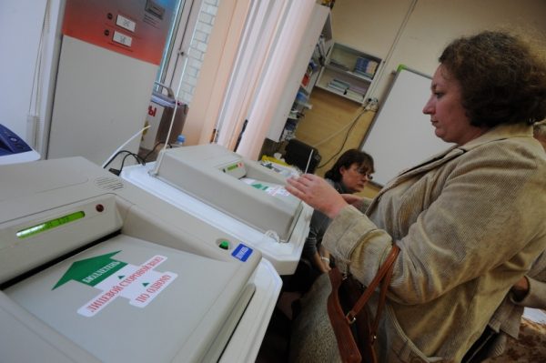 Зарубежные наблюдатели удивились доверию избирателей региона к КОИБам