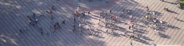 Всемирный день без автомобиля отметили в Химках масштабным велофлешмобом
 