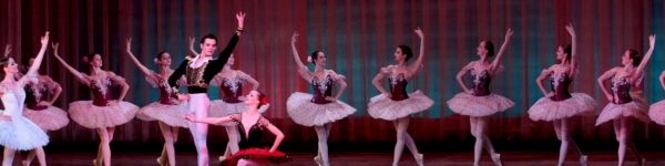 Легендарный танцовщик Михаил Мартынюк откроет балетную студию в Химках
 
