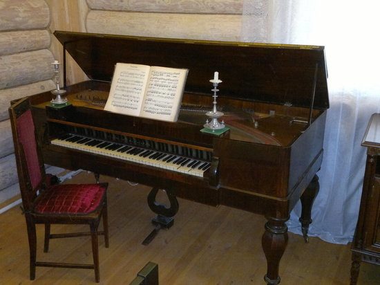 В Подмосковье открылся уникальный музей, где выставлен рояль Николая Рубинштейна
