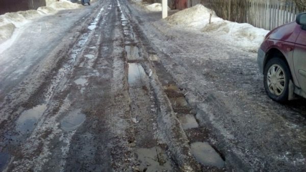 Благодаря ОНФ в Подмосковье в Воскресенском районе отремонтируют семь поврежденных дорог