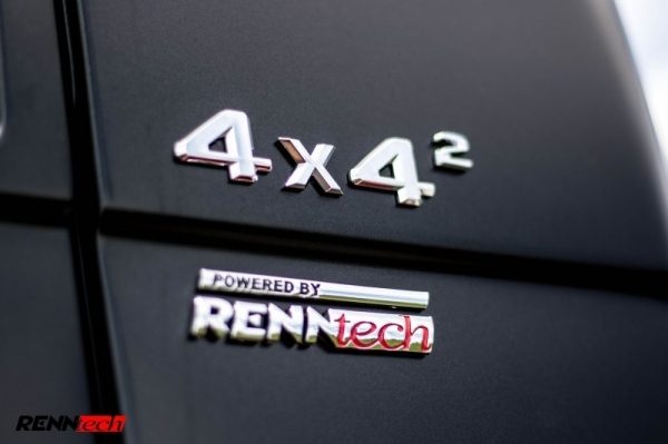 Renntech и Brabus выпустили свои версии Mercedes G550 4×4 в квадрате