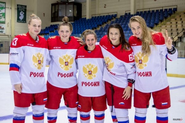 Женская сборная по хоккею сыграет с клубами женской НХЛ в США