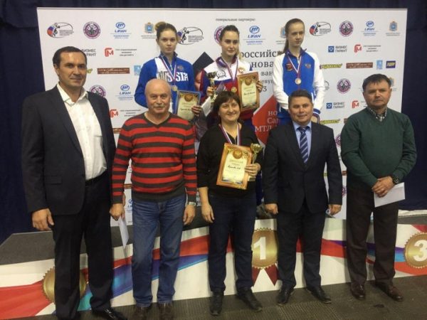 Шпажистки из Московской области стали призерами Всероссийских соревнований