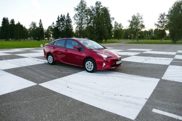 Toyota Prius: зеленые мили