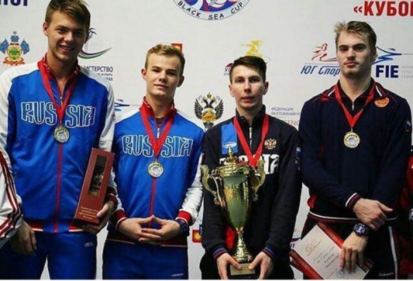 Саблист из Московской области выиграл золото этапа Кубка мира среди юниоров