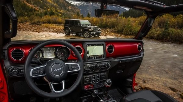 Рассекречен интерьер нового Jeep Wrangler