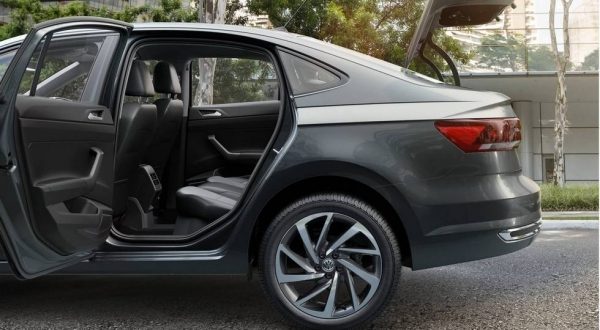 Volkswagen рассекретил седан Polo нового поколения