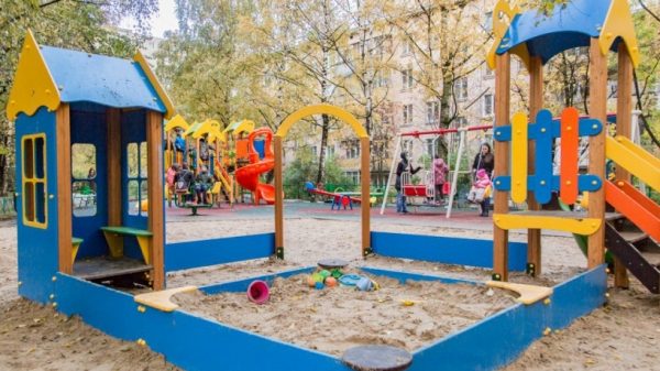 Две новые детские площадки по губернаторской программе открыли в Егорьевске 