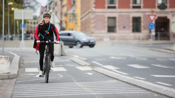 ГИБДД РФ отметила рост количества наездов на пешеходов и велосипедистов
