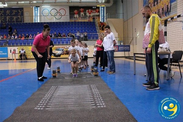 17 дошкольных учреждений Егорьевска выполнили нормативы ГТО