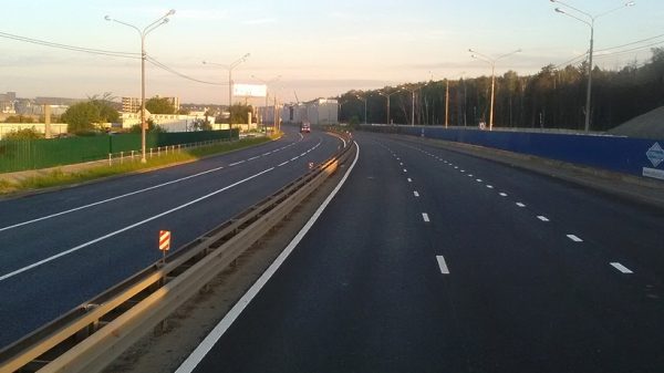 Участки вылетных магистралей в Подмосковье благоустроят после проверки Госадмтехнадзора