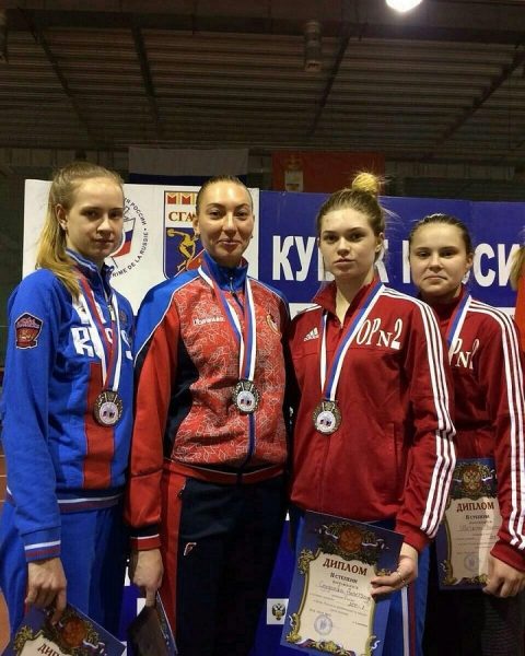 Пять медалей на Кубке России по фехтованию