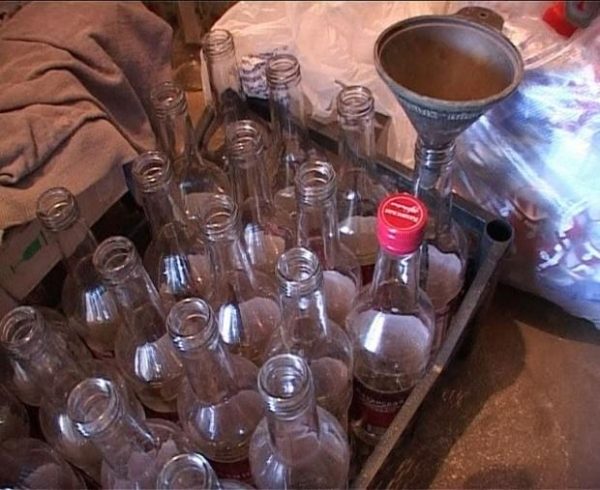 Подпольное производство водки ликвидировали в Химках
