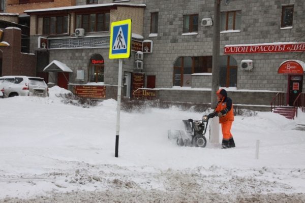 Областной Госадмтехнадзор выписал штрафы на 200 тыс. рублей за плохую уборку снега