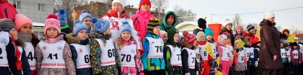 Воспитанники 34 детских садов Химок выполнили норматив ГТО по лыжам
 