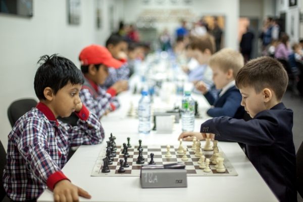 Химкинские шахматисты сыграли с соперниками из Индии
