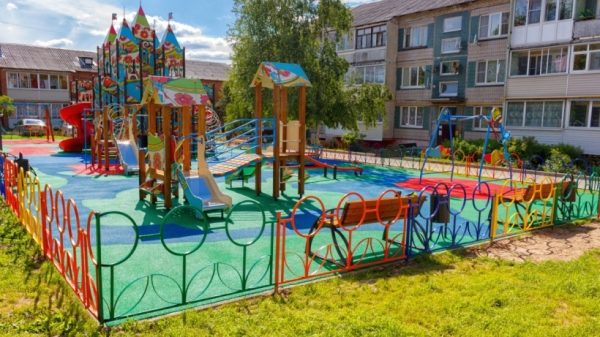 Рекордное количество дворов планируют благоустроить в Красногорске в 2018 году