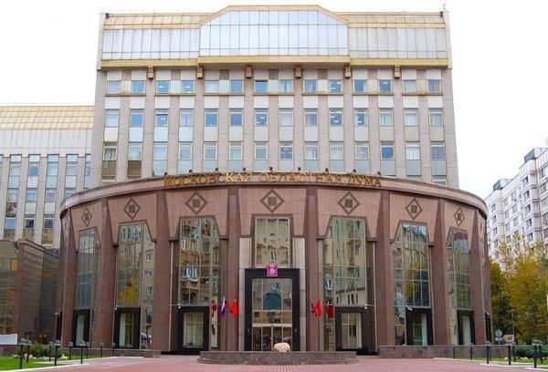 Спикер Мособлдумы отметил важность взаимодействия властей Москвы и Подмосковья по проблемам СНТ