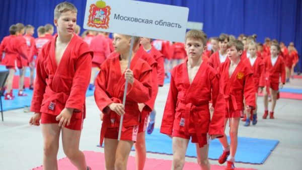 Сборная Подмосковья стала победителем на Открытом турнире ЦФО по самбо в Люберцах