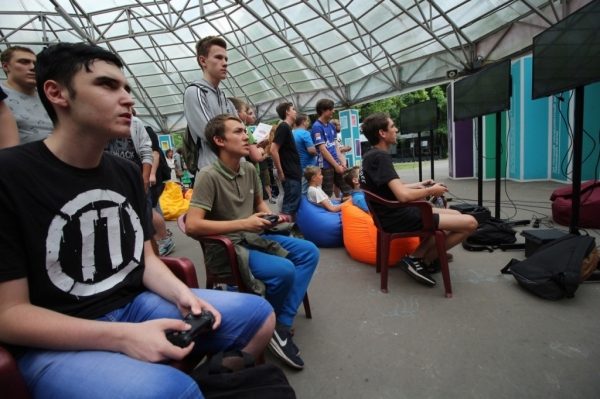 Турниром по киберфутболу отметили Всероссийский олимпийский день в Химках