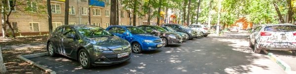 Дополнительные парковки во дворах Химок облегчат жизнь автомобилистам
 
