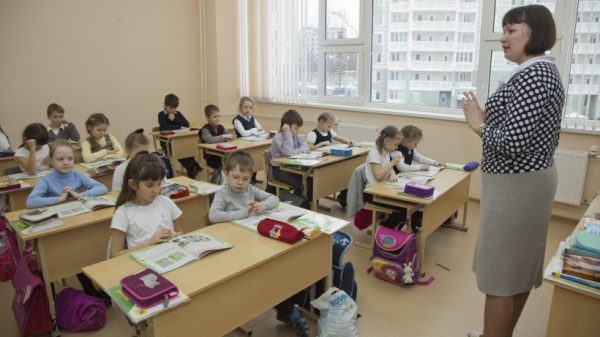 Дефицита учителей и воспитателей в Подмосковье не наблюдается – Захарова