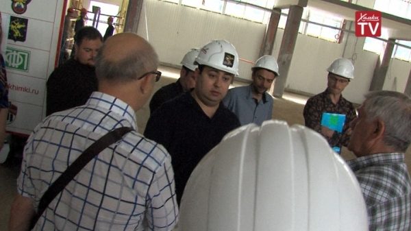 Глава Химок Дмитрий Волошин проверил ход строительства физкультурно-оздоровительного комплекса в Подрезково