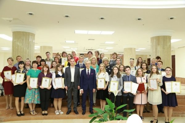 Победители Всероссийского конкурса «Эколидер» награждены областными наградами в Мособлдуме