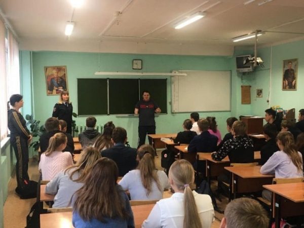 Полицейские УМВД России по г.о. Химки приняли участие в «Уроке доброты» 